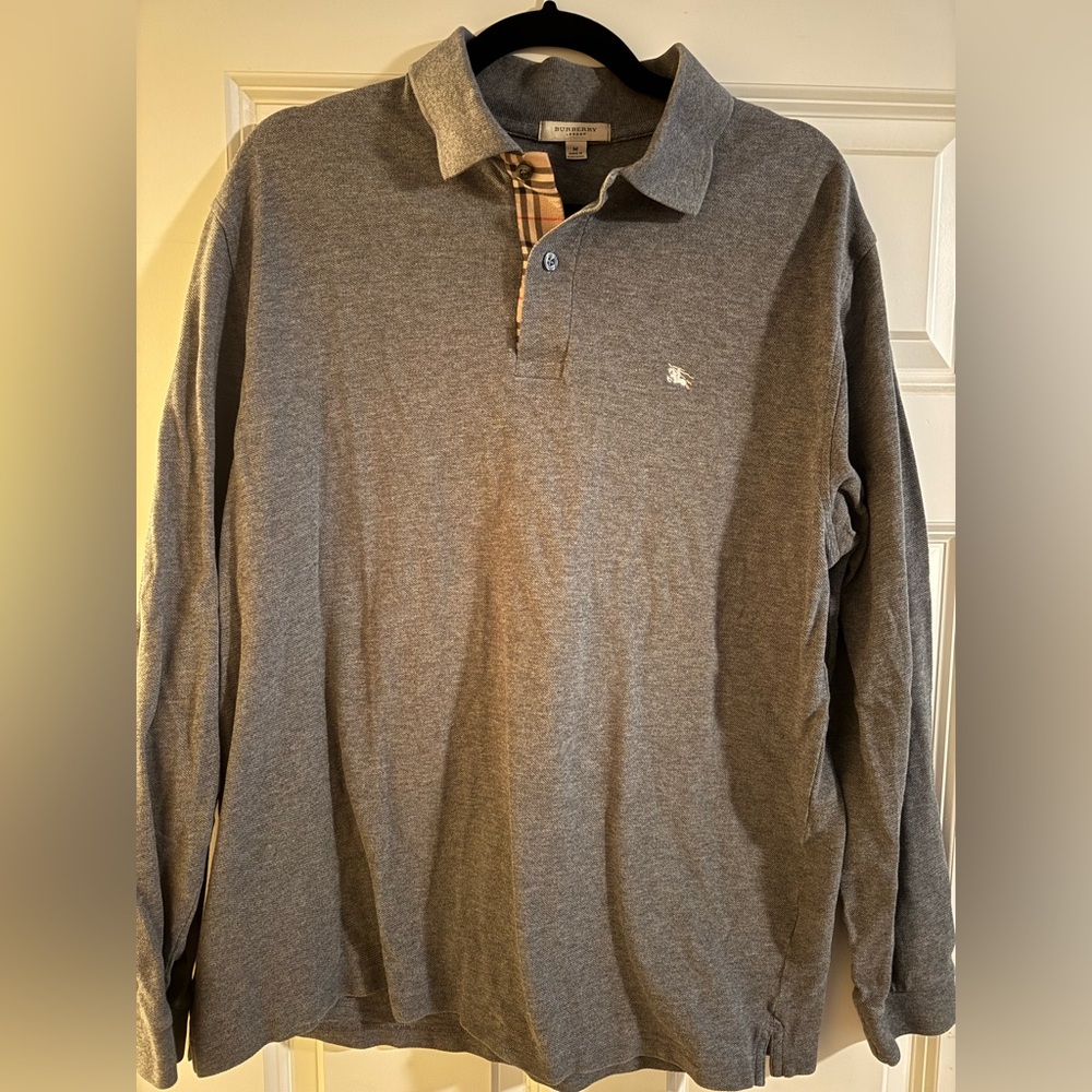 BURBERRY men’s long sleeve polo. Size medium regular fit.